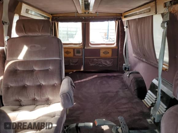 1994 Ford Econoline Cargo with VIN 1FDEE14HXRHB26972, listed as a Copart auction lot 78247284 with 155,558 mi miles and Salvage title. Bid and sale history available at DreamBid. Image 10.