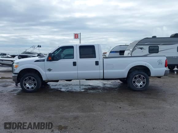 2013 Ford F-250 XL с VIN 1FT7W2BT8DEB45540, выставлен на аукционе IAAI как лот 41841007 с пробегом 424 066 миль миль и . История ставок и продаж доступна на DreamBid. Изображение 14.