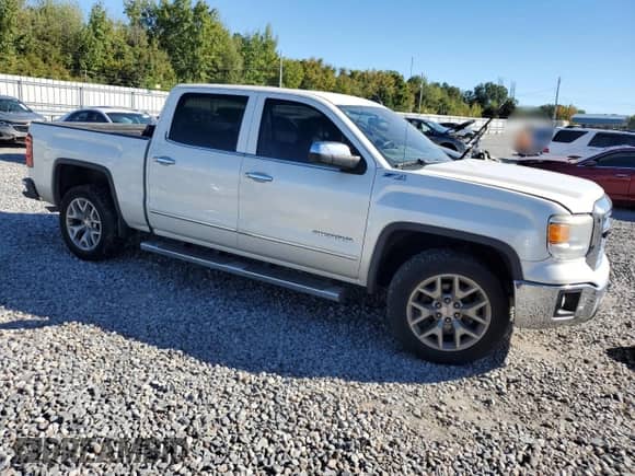 2015 GMC Sierra 1500 SLT z VIN 3GTU2VEC9FG274541, wystawiony jako Copart lot #86776765 z przebiegiem 261 326 mil mil oraz Szkoda całkowita • Salvage title. Historia ofert i sprzedaży dostępna na DreamBid. Obrazek 4.