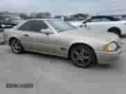 1992 Mercedes-Benz SL с VIN WDBFA66E0NF052678, выставлен на аукционе Copart как лот 80767464 с пробегом 141 748 миль миль и Чистый • Clean title. История ставок и продаж доступна на DreamBid. Изображение 4.