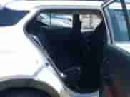 2024 Nissan Kicks SR с VIN 3N1CP5DV3RL571741, выставлен на аукционе IAAI как лот 42214805 с пробегом 5 232 миль миль и . История ставок и продаж доступна на DreamBid. Изображение 8.