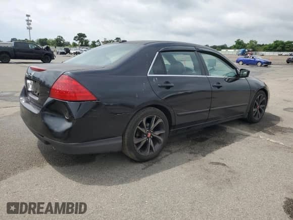 2007 Honda Accord EX-L with VIN 1HGCM66837A021478, listed as a Copart auction lot 64899255 with 119,805 mi miles and Clean title. Bid and sale history available at DreamBid. Image 3.