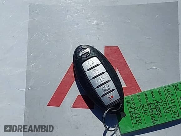 2014 Nissan Pathfinder SL with VIN 5N1AR2MNXEC644327, listed as a IAAI auction lot 43490240 with 164,079 mi miles and . Bid and sale history available at DreamBid. Image 11.