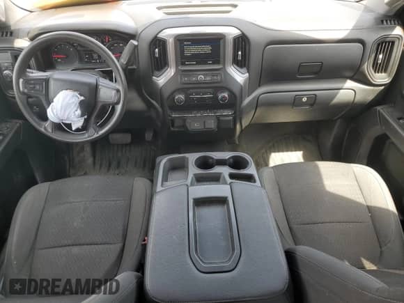 2019 Chevrolet Silverado 1500 Work Truck z VIN 1GCRWAEH6KZ208716, wystawiony jako Copart lot #53299935 z przebiegiem 181 912 mil mil oraz Szkoda całkowita • Salvage title. Historia ofert i sprzedaży dostępna na DreamBid. Obrazek 8.