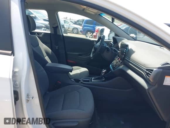 2022 Hyundai Ioniq Blue z VIN KMHC65LC4NU275588, wystawiony jako IAAI lot #42794420 z przebiegiem 110 708 mil mil oraz . Historia ofert i sprzedaży dostępna na DreamBid. Obrazek 5.