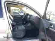 2012 Volkswagen Tiguan SE с VIN WVGBV7AX6CW586747, выставлен на аукционе IAAI как лот 43132055 с пробегом 210 527 миль миль и . История ставок и продаж доступна на DreamBid. Изображение 5.