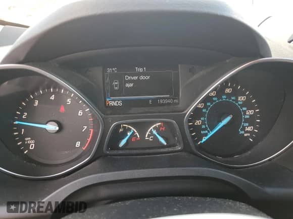 2014 Ford Escape SE с VIN 1FMCU0GX1EUB14783, выставлен на аукционе Copart как лот 90308105 с пробегом 193 940 миль миль и Чистый • Clean title. История ставок и продаж доступна на DreamBid. Изображение 9.