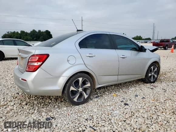 2020 Chevrolet Sonic LT with VIN 1G1JD5SB4L4109992, listed as a Copart auction lot 64969545 with 92,731 mi miles and Salvage title. Bid and sale history available at DreamBid. Image 3.