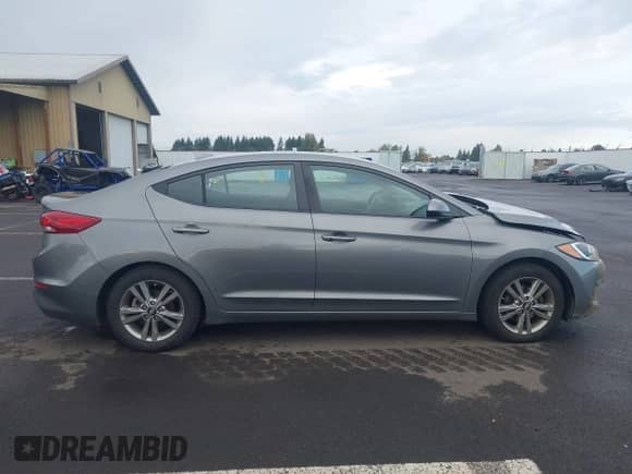 2018 Hyundai Elantra Value Edition z VIN 5NPD84LF4JH354044, wystawiony jako IAAI lot #43420448 z przebiegiem 52 278 mil mil oraz . Historia ofert i sprzedaży dostępna na DreamBid. Obrazek 14.