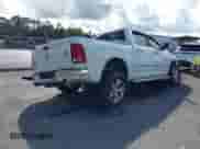 2017 Ram 1500 Big Horn z VIN 3C6RR7LT1HG672451, wystawiony jako IAAI lot #43308401 z przebiegiem 154 656 mil mil oraz . Historia ofert i sprzedaży dostępna na DreamBid. Obrazek 4.