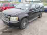 2010 Chevrolet Suburban LT z VIN 1GNUKJE38AR250305, wystawiony jako IAAI lot #43368811 z przebiegiem 296 875 mil mil oraz . Historia ofert i sprzedaży dostępna na DreamBid. Obrazek 19.