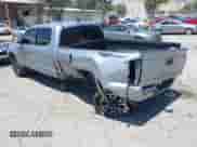 2020 Toyota Tacoma SR5 z VIN 3TMBZ5DN3LM025980, wystawiony jako IAAI lot #42215140 z przebiegiem 67 414 mil mil oraz . Historia ofert i sprzedaży dostępna na DreamBid. Obrazek 3.