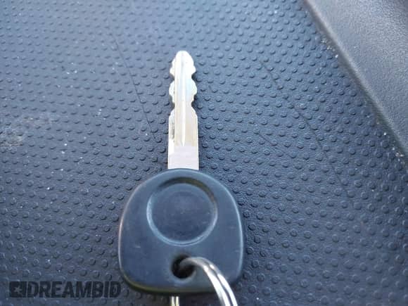 2002 Chevrolet Avalanche с VIN 3GNEC13T12G239801, выставлен на аукционе IAAI как лот 43421506 с пробегом 249 520 миль миль и . История ставок и продаж доступна на DreamBid. Изображение 11.