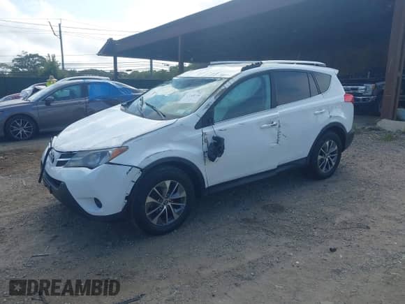 2015 Toyota RAV4 LE with VIN 2T3BFREV3FW370329, listed as a IAAI auction lot 43249736 with 108,001 mi miles and . Bid and sale history available at DreamBid. Image 2.