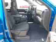 2022 Chevrolet Silverado 1500 Custom Trail Boss с VIN 3GCPDCEK2NG628420, выставлен на аукционе IAAI как лот 42605520 с пробегом 77 007 миль миль и . История ставок и продаж доступна на DreamBid. Изображение 5.