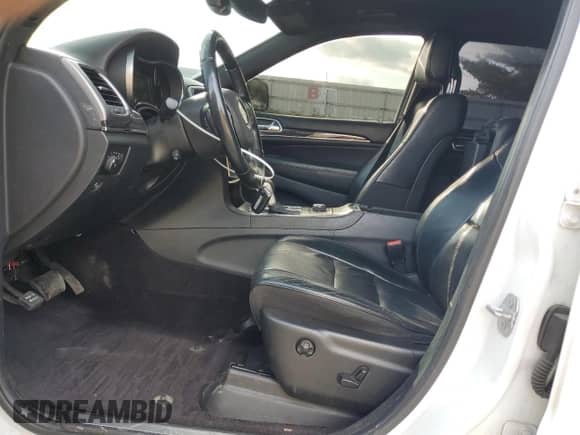 2018 Jeep Grand Cherokee Overland with VIN 1C4RJFCGXJC484842, listed as a Copart auction lot 84194475 with 146,297 mi miles and Clean title. Bid and sale history available at DreamBid. Image 7.