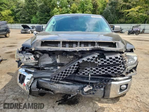 2020 Toyota Tundra SR5 with VIN 5TFEY5F12LX267034, listed as a Copart auction lot 84702905 with 37,338 mi miles and Salvage title. Bid and sale history available at DreamBid. Image 5.