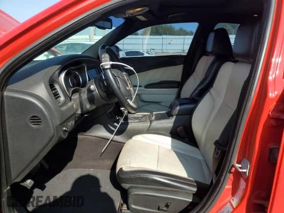 2016 Dodge Charger SXT с VIN 2C3CDXHG6GH302124, выставлен на аукционе Copart как лот 71800755 с пробегом 196 673 миль миль и Списание • Salvage title. История ставок и продаж доступна на DreamBid. Изображение 7.
