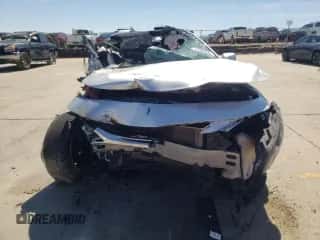 2019 Chevrolet Malibu LT z VIN 1G1ZD5ST2KF108239, wystawiony jako Copart lot #47249254 z przebiegiem Nie podano mil oraz Szkoda całkowita • Salvage title. Historia ofert i sprzedaży dostępna na DreamBid. Obrazek 5.