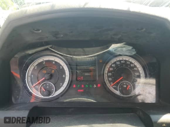 2016 Ram 1500 Tradesman z VIN 1C6RR7FT0GS412478, wystawiony jako Copart lot #66262415 z przebiegiem 159 985 mil mil oraz Szkoda całkowita • Salvage title. Historia ofert i sprzedaży dostępna na DreamBid. Obrazek 9.