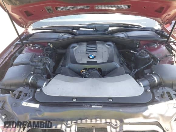 2007 BMW 7 Series 750Li с VIN WBAHN83527DT77312, выставлен на аукционе IAAI как лот 42571093 с пробегом 136 164 миль миль и . История ставок и продаж доступна на DreamBid. Изображение 10.