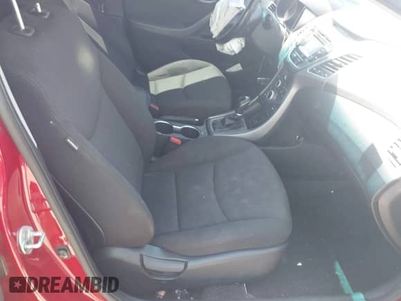 2016 Hyundai Elantra SE с VIN KMHDH4AE8GU603935, выставлен на аукционе IAAI как лот 42858850 с пробегом 126 000 миль миль и . История ставок и продаж доступна на DreamBid. Изображение 5.