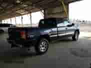 2006 GMC Sierra 1500 SLE1 z VIN 2GTEK19B661263116, wystawiony jako Copart lot #70744435 z przebiegiem 146 843 mil mil oraz Szkoda całkowita • Salvage title. Historia ofert i sprzedaży dostępna na DreamBid. Obrazek 3.