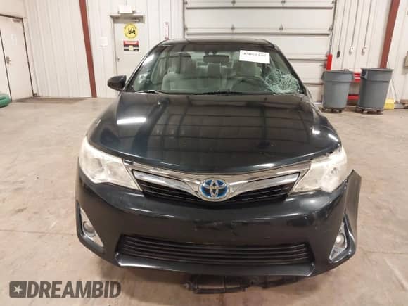 2013 Toyota Camry XLE with VIN 4T1BD1FK5DU097069, listed as a IAAI auction lot 43052279 with 90,257 mi miles and . Bid and sale history available at DreamBid. Image 12.