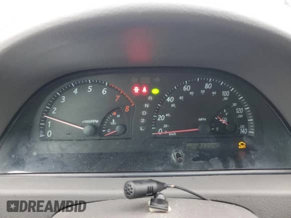 2004 Toyota Camry LE z VIN 4T1BE32K54U902762, wystawiony jako Copart lot #51764325 z przebiegiem 213 940 mil mil oraz Szkoda całkowita • Salvage title. Historia ofert i sprzedaży dostępna na DreamBid. Obrazek 9.