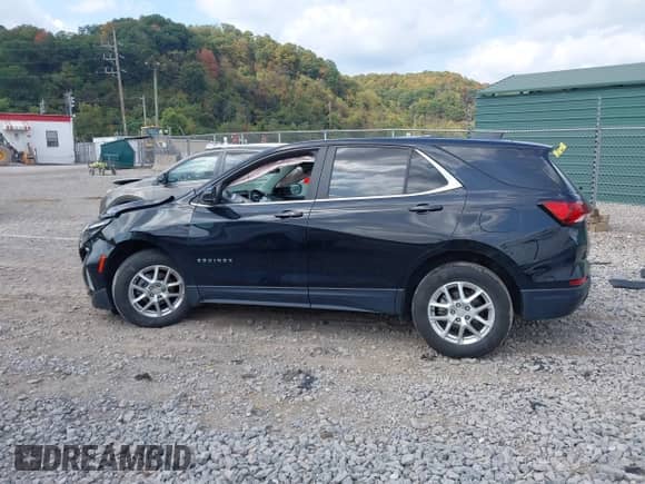 2022 Chevrolet Equinox LT с VIN 3GNAXTEVXNL133419, выставлен на аукционе IAAI как лот 43254612 с пробегом 70 560 миль миль и . История ставок и продаж доступна на DreamBid. Изображение 14.