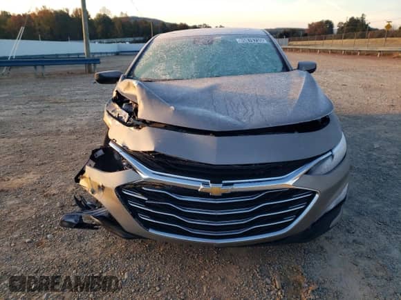 2024 Chevrolet Malibu LT with VIN 1G1ZD5ST2RF183792, listed as a Copart auction lot 89876735 with 49,701 mi miles and Non repairable. Bid and sale history available at DreamBid. Image 5.