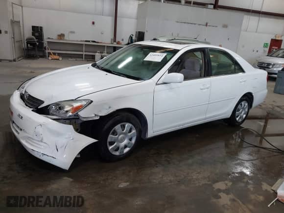 2002 Toyota Camry LE с VIN 4T1BE32K02U077095, выставлен на аукционе IAAI как лот 42405814 с пробегом 312 692 миль миль и . История ставок и продаж доступна на DreamBid. Изображение 17.