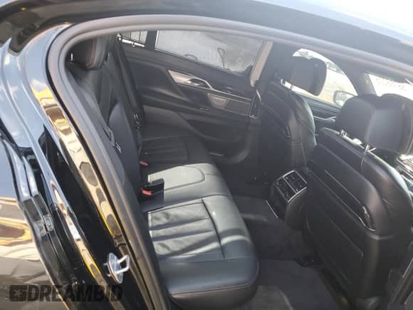 2020 BMW 7 Series 750i xDrive с VIN WBA7U2C02LGJ59573, выставлен на аукционе Copart как лот 56786205 с пробегом 58 917 миль миль и Списание • Salvage title. История ставок и продаж доступна на DreamBid. Изображение 10.