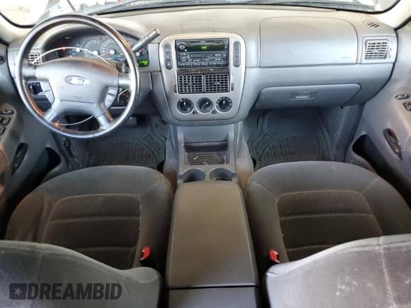 2003 Ford Explorer XLT with VIN 1FMZU73K73ZB45324, listed as a Copart auction lot 80700795 with 210,898 mi miles and Salvage title. Bid and sale history available at DreamBid. Image 8.
