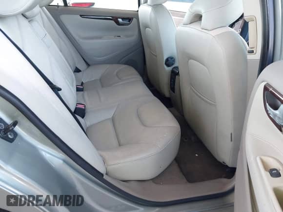 2006 Volvo S60 2.5L Turbo с VIN YV1RH592X62517864, выставлен на аукционе IAAI как лот 42586815 с пробегом 263 432 миль миль и . История ставок и продаж доступна на DreamBid. Изображение 8.