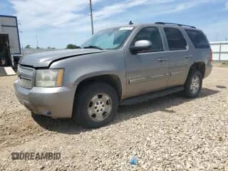 2007 Chevrolet Tahoe LT с VIN 1GNFK13037J110686, выставлен на аукционе Copart как лот 64382775 с пробегом 295 398 миль миль и На запчасти • Non repairable. История ставок и продаж доступна на DreamBid. Изображение 1.