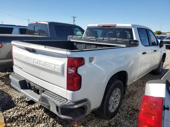 2023 Chevrolet Silverado 1500 Work Truck with VIN 3GCUDAED7PG182194, listed as a Copart auction lot 71833994 with Not provided miles and Salvage title. Bid and sale history available at DreamBid. Image 3.