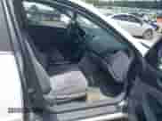 2004 Honda Accord LX с VIN 1HGCM56394A149606, выставлен на аукционе IAAI как лот 42709683 с пробегом 220 678 миль миль и . История ставок и продаж доступна на DreamBid. Изображение 5.