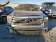 2021 Toyota Tundra Limited z VIN 5TFSY5F17MX295559, wystawiony jako Copart lot #75129274 z przebiegiem 66 879 mil mil oraz Szkoda całkowita • Salvage title. Historia ofert i sprzedaży dostępna na DreamBid. Obrazek 5.