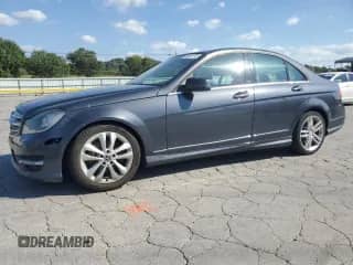 2013 Mercedes-Benz C 250 Sport с VIN WDDGF4HB2DR269991, выставлен на аукционе Copart как лот 85478175 с пробегом 115 495 миль миль и Списание • Salvage title. История ставок и продаж доступна на DreamBid. Изображение 1.