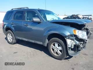 2011 Ford Escape XLT с VIN 1FMCU9D72BKA74827, выставлен на аукционе IAAI как лот 43270740 с пробегом 146 183 миль миль и . История ставок и продаж доступна на DreamBid. Изображение 1.