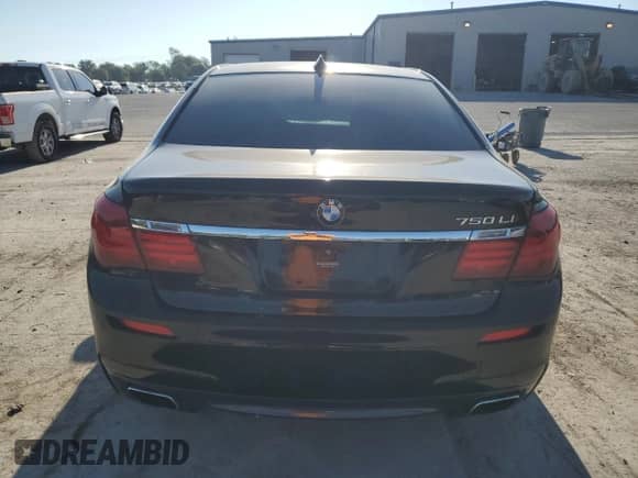 2015 BMW 7 Series 750Li with VIN WBAYE8C51FD781393, listed as a Copart auction lot 69856865 with 105,251 mi miles and Salvage title. Bid and sale history available at DreamBid. Image 6.