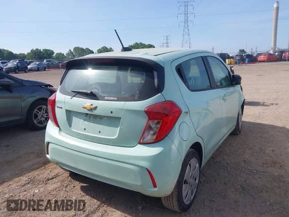 2018 Chevrolet Spark LS z VIN KL8CB6SA4JC452249, wystawiony jako IAAI lot #42547693 z przebiegiem 145 521 mil mil oraz . Historia ofert i sprzedaży dostępna na DreamBid. Obrazek 4.