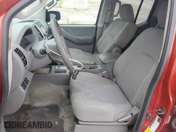 2014 Nissan Frontier SV z VIN 1N6AD0ER8EN765643, wystawiony jako Copart lot #65207795 z przebiegiem 199 042 mil mil oraz Szkoda całkowita • Salvage title. Historia ofert i sprzedaży dostępna na DreamBid. Obrazek 7.