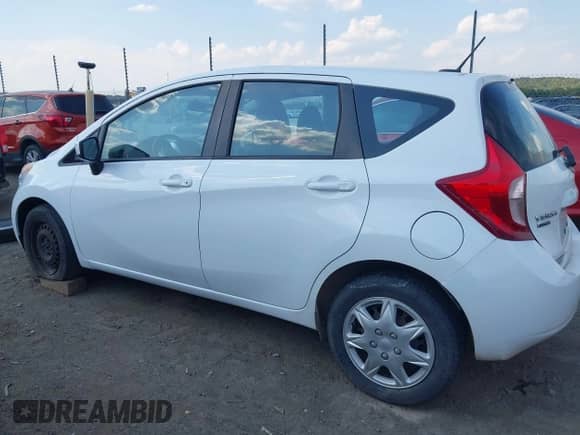 2016 Nissan Note S Plus z VIN 3N1CE2CP9GL374139, wystawiony jako IAAI lot #43208272 z przebiegiem 114 655 mil mil oraz . Historia ofert i sprzedaży dostępna na DreamBid. Obrazek 14.