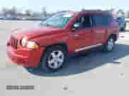 2010 Jeep Compass Latitude с VIN 1J4NF1FB6AD620326, выставлен на аукционе IAAI как лот 41779502 с пробегом 92 550 миль миль и . История ставок и продаж доступна на DreamBid. Изображение 2.