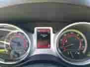 2018 Dodge Journey SXT z VIN 3C4PDCBG3JT216413, wystawiony jako IAAI lot #43295629 z przebiegiem 181 233 mil mil oraz . Historia ofert i sprzedaży dostępna na DreamBid. Obrazek 7.