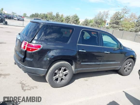 2008 Saturn Outlook XE с VIN 5GZER13798J133242, выставлен на аукционе IAAI как лот 43282690 с пробегом 212 076 миль миль и . История ставок и продаж доступна на DreamBid. Изображение 13.