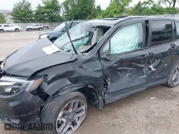 2022 Honda Passport EX-L с VIN 5FNYF7H53NB003316, выставлен на аукционе IAAI как лот 42376933 с пробегом 24 842 миль миль и . История ставок и продаж доступна на DreamBid. Изображение 6.