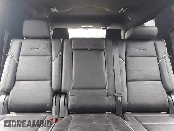 2022 Cadillac Escalade Premium Luxury с VIN 1GYS4CKL6NR180040, выставлен на аукционе Copart как лот 42239625 с пробегом 29 100 миль миль и Списание • Salvage title. История ставок и продаж доступна на DreamBid. Изображение 10.